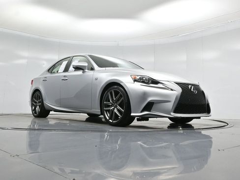 Used 2015 Lexus IS 250 image 44