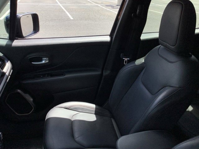 Certified 2023 Jeep Renegade Limited AWD/4WD image 24