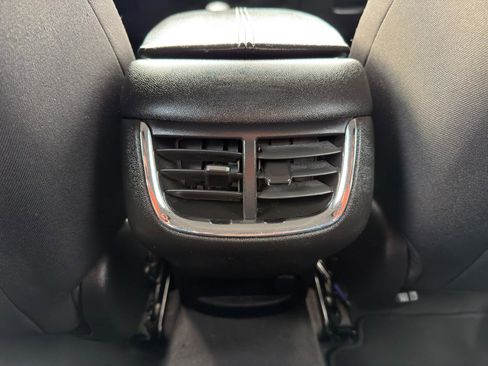 Used 2023 Chevrolet Malibu LT image 20