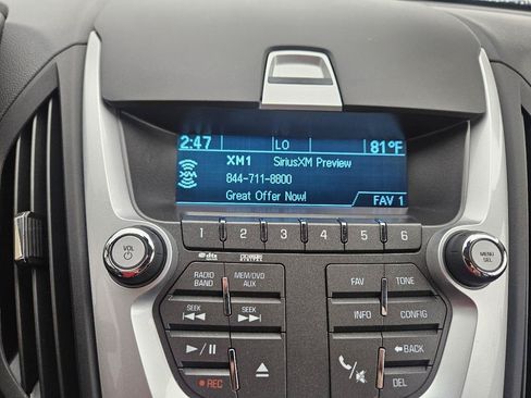 Used 2011 Chevrolet Equinox LTZ FWD image 31