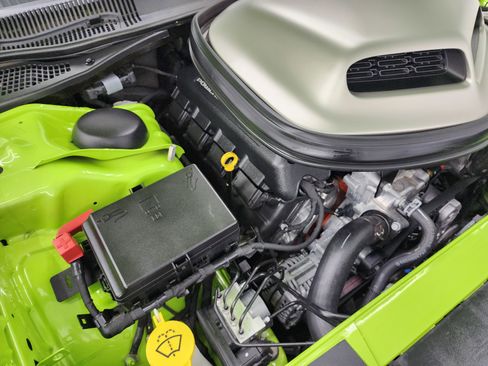 Used 2023 Dodge Challenger R/T Scat Pack RWD image 20