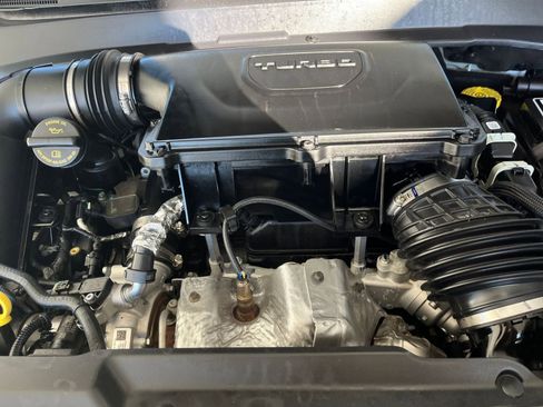 Used 2025 Jeep Compass Trailhawk w/ Trailer Tow Group image 32