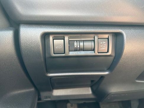Used 2025 Subaru Forester Limited AWD/4WD image 20