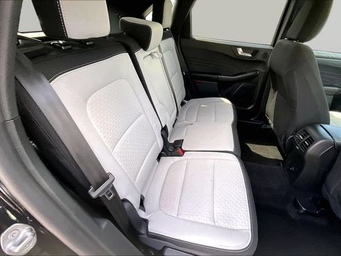 Used 2025 Ford Escape Active w/ Active Premium Tech Pack FWD image 26