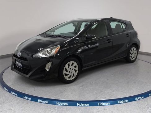 Used 2015 Toyota Prius C Three FWD image 1