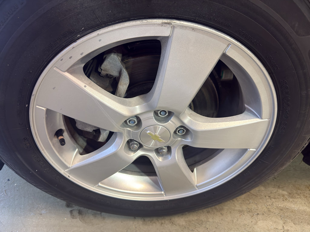 Used 2014 Chevrolet Cruze LT FWD image 33