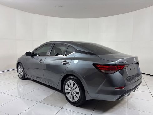 Used 2021 Nissan Sentra S image 3