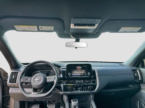 Used 2024 Nissan Pathfinder Rock Creek AWD/4WD image 20