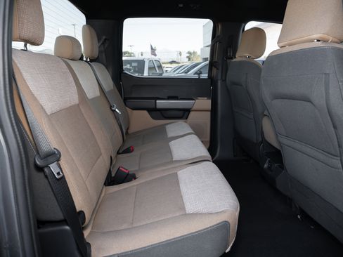 Used 2023 Ford F150 XLT image 38