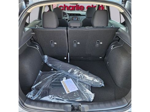 Used 2025 Nissan Kicks Play S image 17
