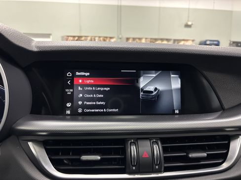 New 2025 Alfa Romeo Stelvio Sprint image 23