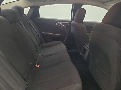 Used 2016 Chrysler 200 Limited w/ Convenience Group FWD image 19