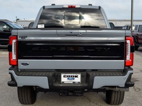 New 2026 Ford F250 Platinum AWD/4WD image 5
