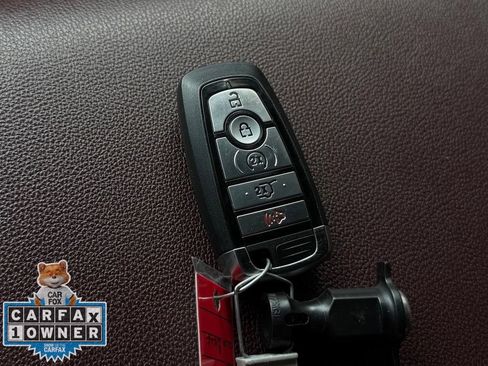Used 2022 Ford Expedition Limited RWD image 29