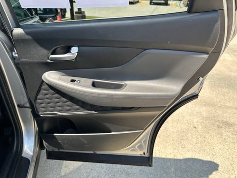Used 2023 Hyundai Santa Fe SEL FWD image 31