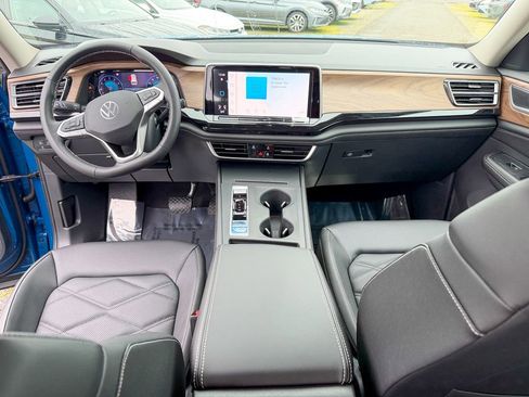 New 2026 Volkswagen Atlas SE image 25