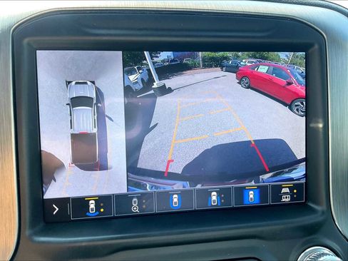 Used 2023 GMC Sierra 2500 Denali w/ Denali Ultimate Package image 19