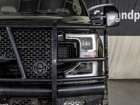 Used 2022 Ford F350 Lariat w/ Lariat Ultimate Package image 42