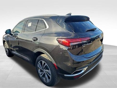 Used 2023 Buick Envision Essence image 2