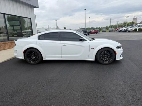 Used 2023 Dodge Charger Scat Pack RWD image 9