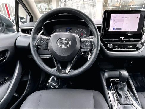 Certified 2024 Toyota Corolla LE image 6