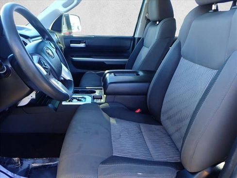 Used 2017 Toyota Tundra SR5 image 10