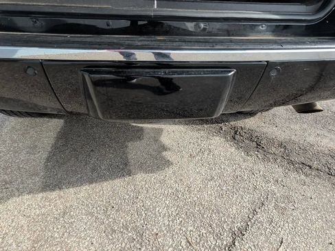 Used 2014 Cadillac Escalade Premium image 28