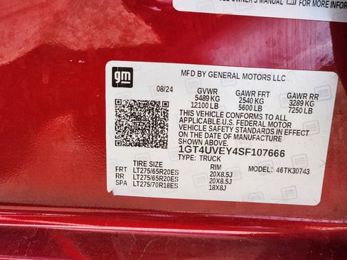 Used 2025 GMC Sierra 3500 AT4 w/ AT4 Premium Plus Package image 25