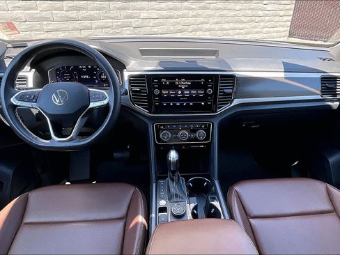 Certified 2023 Volkswagen Atlas SE AWD/4WD image 15