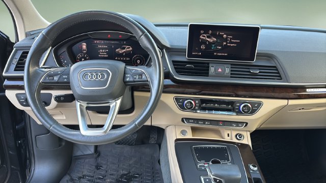 Used 2018 Audi Q5 2.0T Premium Plus w/ Premium Plus Package AWD/4WD image 9