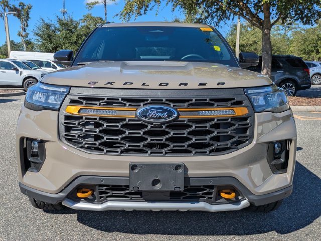 Used 2026 Ford Explorer Tremor w/ Tremor Ultimate Package AWD/4WD image 8