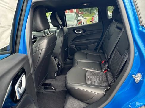 New 2026 Jeep Compass Latitude AWD/4WD image 21