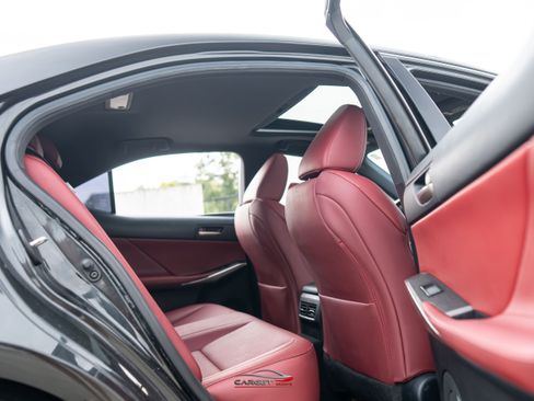 Used 2019 Lexus IS 350 F Sport w/ F Sport Package RWD image 19