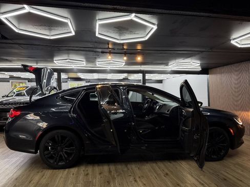 Used 2017 Chrysler 200 LX FWD image 18