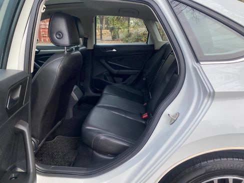 Used 2019 Volkswagen Jetta SE image 38