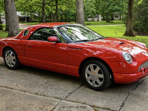 Used 2002 Ford Thunderbird RWD image 12