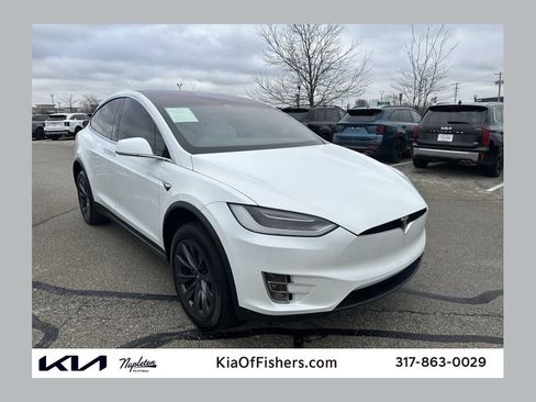 Used 2017 Tesla Model X 90D image 1