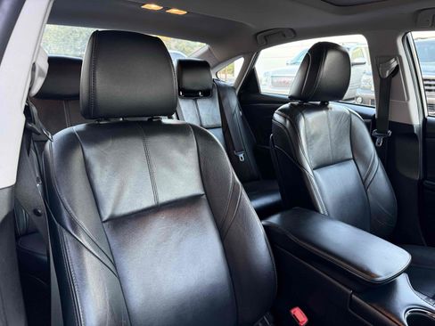 Used 2014 Toyota Avalon Limited image 59