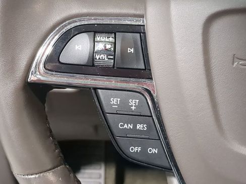 Used 2023 Lincoln Nautilus Reserve image 30