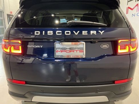 Used 2023 Land Rover Discovery Sport S image 8