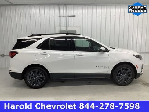Used 2022 Chevrolet Equinox RS image 6