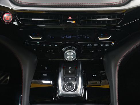 Used 2023 Acura MDX A-Spec image 19