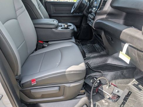 New 2026 RAM 5500 Tradesman w/ Chrome Appearance Group AWD/4WD image 27