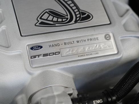 Used 2021 Ford Mustang Shelby GT500 w/ Carbon Fiber Track Pack image 34