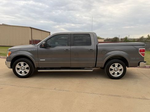 Used 2011 Ford F150 Lariat w/ Lariat Plus Pkg RWD image 8