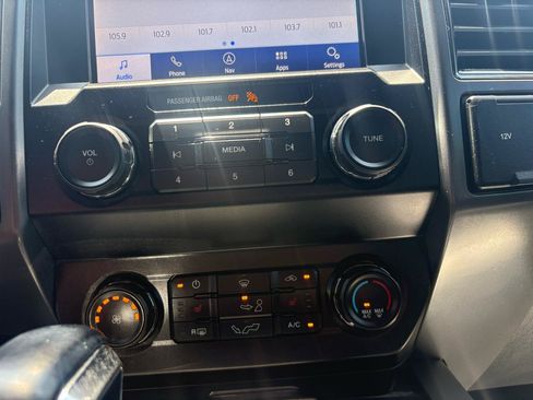 Used 2020 Ford F150 XLT w/ Equipment Group 302A Luxury AWD/4WD image 16