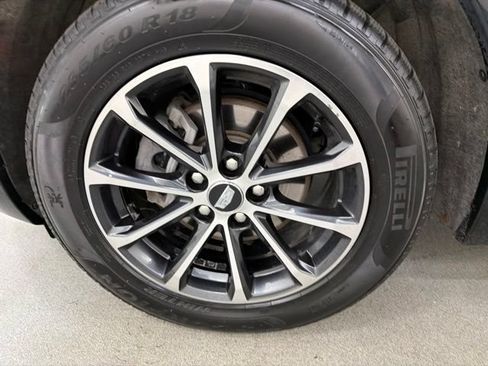 Used 2024 Cadillac XT4 Sport AWD/4WD image 30