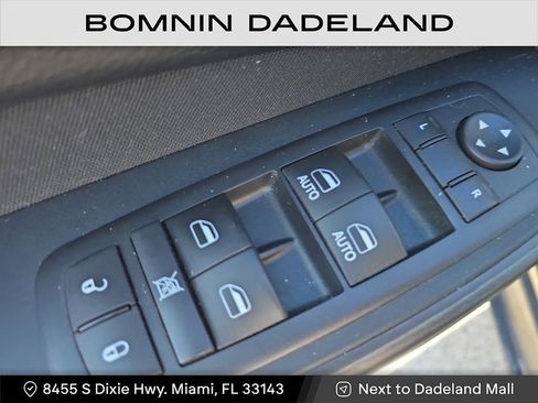 Used 2016 Jeep Cherokee Latitude image 19