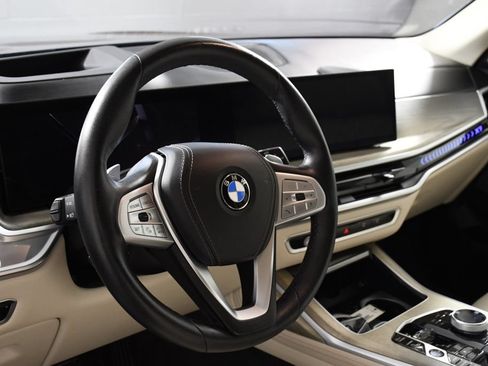 Used 2023 BMW X7 xDrive40i w/ Executive Package AWD/4WD image 13