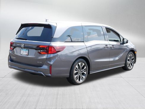 Certified 2026 Honda Odyssey Elite image 7